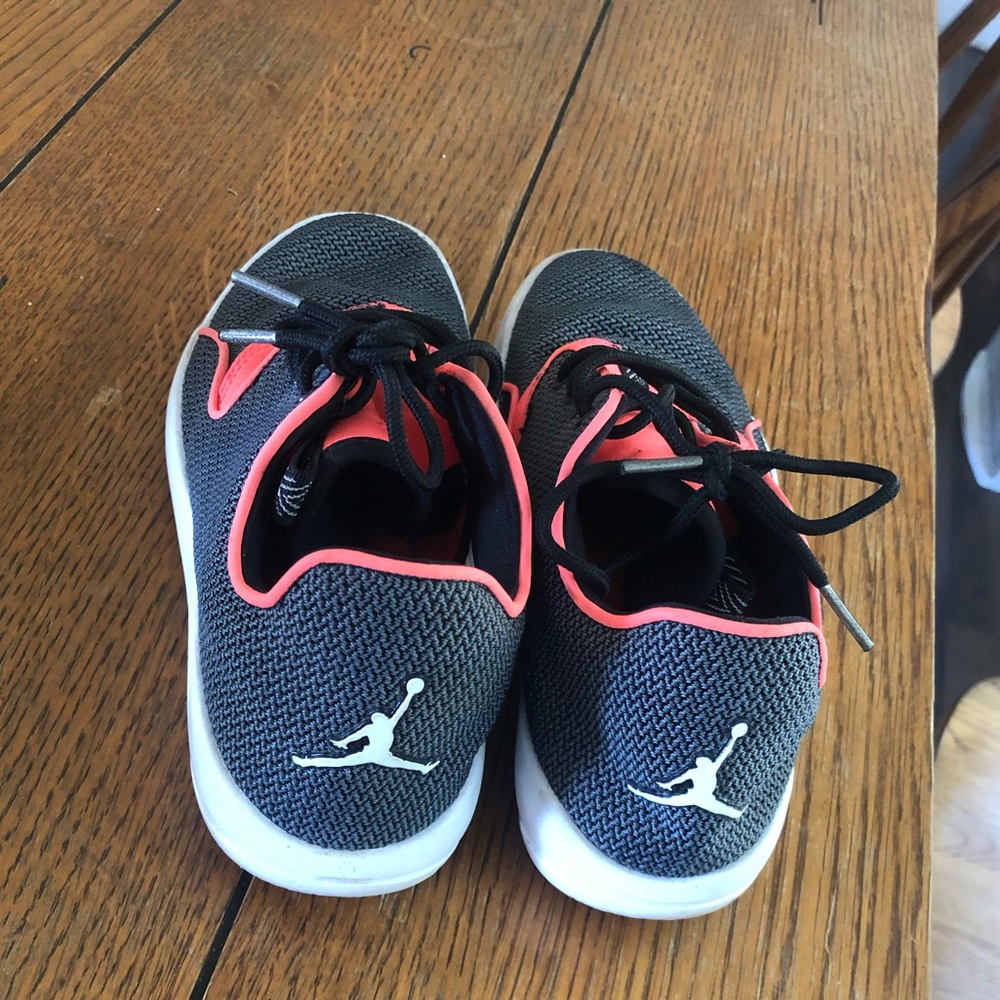 Size 7 women’s Jordan’s